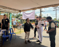 รองผู้ว่าราชการจังหวัดสุราษฎร์ธานี ลงพื้นที่ใช้สิทธิเลือกตั้ ... พารามิเตอร์รูปภาพ 4