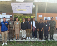 รองผู้ว่าราชการจังหวัดสุราษฎร์ธานี ลงพื้นที่ใช้สิทธิเลือกตั้ ... พารามิเตอร์รูปภาพ 21