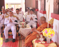 ผู้ว่าฯ สุราษฎร์ธานีนำข้าราชการและประชาชนร่วมพิธีฉลองอายุวัฒ ... พารามิเตอร์รูปภาพ 3