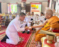 ผู้ว่าฯ สุราษฎร์ธานีนำข้าราชการและประชาชนร่วมพิธีฉลองอายุวัฒ ... พารามิเตอร์รูปภาพ 19