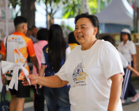 รองผู้ว่าฯ สุราษฎร์ธานี เปิดร้านนาวากาชาด พร้อมรับชมการแสดงน ... พารามิเตอร์รูปภาพ 21