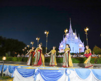 รองผู้ว่าฯ สุราษฎร์ธานี เปิดร้านนาวากาชาด พร้อมรับชมการแสดงน ... พารามิเตอร์รูปภาพ 75