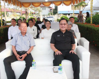 รองผู้ว่าราชการจังหวัดสุราษฎร์ธานี เป็นประธานรับชมการแสดงสมโ ... พารามิเตอร์รูปภาพ 2