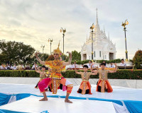 รองผู้ว่าราชการจังหวัดสุราษฎร์ธานี เป็นประธานรับชมการแสดงสมโ ... พารามิเตอร์รูปภาพ 9