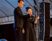 จังหวัดสุราษฎร์ธานี จัดเดินแบบผ้าไทยเพื่อการกุศล “วิจิตรพัสต ... พารามิเตอร์รูปภาพ 41