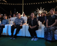 จังหวัดสุราษฎร์ธานี จัดเดินแบบผ้าไทยเพื่อการกุศล “วิจิตรพัสต ... พารามิเตอร์รูปภาพ 42