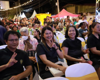 จังหวัดสุราษฎร์ธานีจัดกิจกรรมประกวดร้องเพลงไทยลูกทุ่งท้องที่ ... พารามิเตอร์รูปภาพ 8