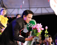 จังหวัดสุราษฎร์ธานีจัดกิจกรรมประกวดร้องเพลงไทยลูกทุ่งท้องที่ ... พารามิเตอร์รูปภาพ 50