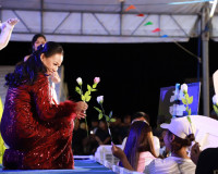 จังหวัดสุราษฎร์ธานีจัดกิจกรรมประกวดร้องเพลงไทยลูกทุ่งท้องที่ ... พารามิเตอร์รูปภาพ 65