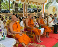 รองผู้ว่าฯ สุราษฎร์ธานี เป็นประธานพิธีผูกพัทธสีมา ปิดทองฝังล ... พารามิเตอร์รูปภาพ 15