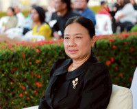 รองผู้ว่าราชการจังหวัดสุราษฎร์ธานี เป็นประธานรับชมการแสดงสมโ ... พารามิเตอร์รูปภาพ 19