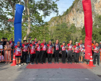 รองผู้ว่าฯ สุราษฎร์ธานี เปิดงาน “เมืองเงาะมาราธอน 2569” เดิน ... พารามิเตอร์รูปภาพ 23