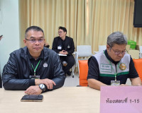 ผู้ว่าราชการจังหวัดสุราษฎร์ธานี ตรวจเยี่ยมสนามสอบศูนย์อำนวยก ... พารามิเตอร์รูปภาพ 13