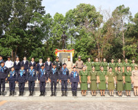 รองผู้ว่าฯ สุราษฎร์ธานี ร่วมพิธีวางพวงมาลาและบำเพ็ญกุศลเนื่อ ... พารามิเตอร์รูปภาพ 4