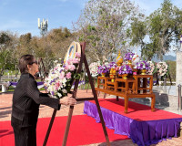 ข้าราชการและประชาชนจังหวัดสุราษฎร์ธานี ร่วมพิธีวางพวงมาลาและ ... พารามิเตอร์รูปภาพ 6