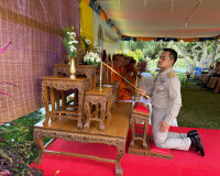 ข้าราชการและประชาชนจังหวัดสุราษฎร์ธานี ร่วมพิธีวางพวงมาลาและ ... พารามิเตอร์รูปภาพ 8