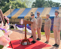 ข้าราชการและประชาชนจังหวัดสุราษฎร์ธานี ร่วมพิธีวางพวงมาลาและ ... พารามิเตอร์รูปภาพ 13