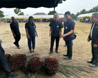 รองผู้ว่าราชการจังหวัดสุราษฎร์ธานี เป็นประธานเปิดโครงการคลิน ... พารามิเตอร์รูปภาพ 10