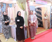 สมเด็จพระเจ้าลูกเธอ เจ้าฟ้าสิริวัณณวรี นารีรัตนราชกัญญา เสด็ ... พารามิเตอร์รูปภาพ 13