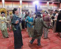 สมเด็จพระเจ้าลูกเธอ เจ้าฟ้าสิริวัณณวรี นารีรัตนราชกัญญา เสด็ ... พารามิเตอร์รูปภาพ 47