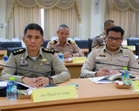 สุราษฎร์ธานีประชุมคณะกรรมการรักษาความมั่นคงฯ ติดตามสถานการณ์ ... พารามิเตอร์รูปภาพ 13