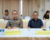 สุราษฎร์ธานีประชุมคณะกรรมการรักษาความมั่นคงฯ ติดตามสถานการณ์ ... พารามิเตอร์รูปภาพ 26