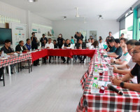 ผู้ว่าฯ สุราษฎร์ธานี ร่วมติดตามการดำเนินงานโครงการชุมชนพลังเ ... พารามิเตอร์รูปภาพ 12