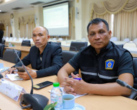 สุราษฎร์ธานีประชุม ศอ.ปส.จ. ครั้งที่ 2/2569 เดินหน้าป้องกันแ ... พารามิเตอร์รูปภาพ 16