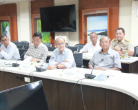 สุราษฎร์ธานีติดตามการบริหารงานพนักงานส่วนตำบล เน้นย้ำ อปท. ท ... พารามิเตอร์รูปภาพ 14