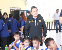 ผอ.สำนักงานสลากกินแบ่งรัฐบาลนำคณะลงพื้นที่อำเภอดอนสักจัดกิจก ... พารามิเตอร์รูปภาพ 54