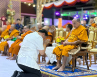 รองผู้ว่าราชการจังหวัดฯ เป็นประธานในพิธีเปิดงานสรงน้ำ-ปิดทอง ... พารามิเตอร์รูปภาพ 10