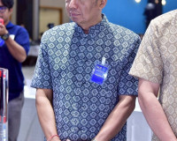 หวยสัญจรที่จังหวัดสุราษฎร์ธานีคึกคักประชาชนทุกสาขาอาชีพร่วมร ... พารามิเตอร์รูปภาพ 4