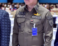 หวยสัญจรที่จังหวัดสุราษฎร์ธานีคึกคักประชาชนทุกสาขาอาชีพร่วมร ... พารามิเตอร์รูปภาพ 13