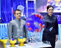 หวยสัญจรที่จังหวัดสุราษฎร์ธานีคึกคักประชาชนทุกสาขาอาชีพร่วมร ... พารามิเตอร์รูปภาพ 30