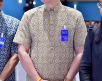 หวยสัญจรที่จังหวัดสุราษฎร์ธานีคึกคักประชาชนทุกสาขาอาชีพร่วมร ... พารามิเตอร์รูปภาพ 36