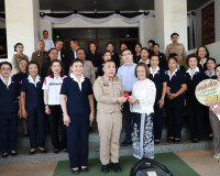 ผู้ว่าฯ สุราษฎร์ธานี มอบรางวัลแก่ผู้โชคดีจากสลากกาชาด ประจำป ... พารามิเตอร์รูปภาพ 7