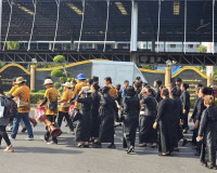 สุราษฎร์ธานีรวมพลังสตรีจาก 19 อำเภอ กว่า 20,000 คน แปรอักษร– ... พารามิเตอร์รูปภาพ 23