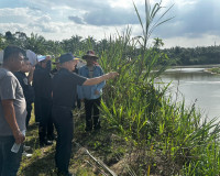 รองผู้ว่าราชการจังหวัดสุราษฎร์ธานี เป็นประธานการประชุมคณะอนุ ... พารามิเตอร์รูปภาพ 10