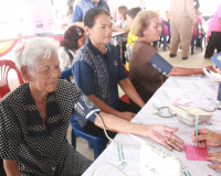 หน่วยแพทย์เคลื่อนที่ พอ.สว.สุราษฎร์ธานีออกให้บริการประชาชนใน ... พารามิเตอร์รูปภาพ 17