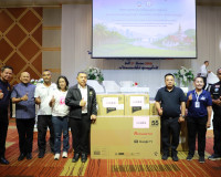 ผู้ว่าฯ สุราษฎร์ธานี พบสื่อมวลชน ร่วมนำเสนอทิศทางขับเคลื่อนจ ... พารามิเตอร์รูปภาพ 6