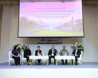 ผู้ว่าฯ สุราษฎร์ธานี พบสื่อมวลชน ร่วมนำเสนอทิศทางขับเคลื่อนจ ... พารามิเตอร์รูปภาพ 23