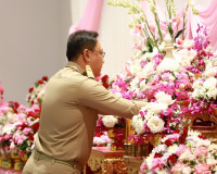 รองผู้ว่าราชการจังหวัดฯ เป็นประธานในพิธีถวายราชสักการะ พระบา ... พารามิเตอร์รูปภาพ 2