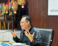 รองผู้ว่าฯ สุราษฎร์ธานี ประชุมโครงการพัฒนาผลิตภัณฑ์ OTOP โดย ... พารามิเตอร์รูปภาพ 2