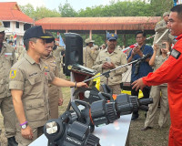 สุราษฎร์ธานีเชิดชูเกียรติ “อปพร.” ฮีโร่ผู้ปิดทองหลังพระ เสริ ... พารามิเตอร์รูปภาพ 5