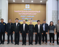 รองผู้ว่าราชการจังหวัดสุราษฎร์ธานี เป็นประธานเปิดการประชุมปฐ ... พารามิเตอร์รูปภาพ 7