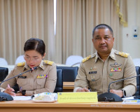 รองผู้ว่าราชการจังหวัดสุราษฎร์ธานี เป็นประชุมคณะกรรมการประสา ... พารามิเตอร์รูปภาพ 6