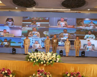 รองผู้ว่าราชการจังหวัดสุราษฎร์ธานี เป็นประชุมคณะกรรมการประสา ... พารามิเตอร์รูปภาพ 10