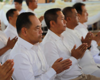 พ่อเมืองสุราษฎร์ธานี นำชาวจังหวัดสุราษฎร์ธานีร่วมพิธีบวงสรวง ... พารามิเตอร์รูปภาพ 28