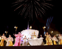 จังหวัดสุราษฎร์ธานี ประกอบพิธีสมโภชพระบฏและผ้าห่มพระธาตุศรีส ... พารามิเตอร์รูปภาพ 28