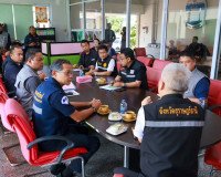 รองผู้ว่าราชการจังหวัดสุราษฎร์ธานี เป็นประธานการประชุมร่วมกั ... พารามิเตอร์รูปภาพ 5